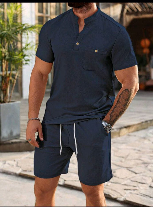 Men's Solid Color Notch Collar Short Sleeve Shirt & Pocket Shorts Set
