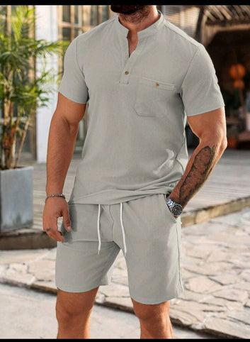 Men's Solid Color Notch Collar Short Sleeve Shirt & Pocket Shorts Set